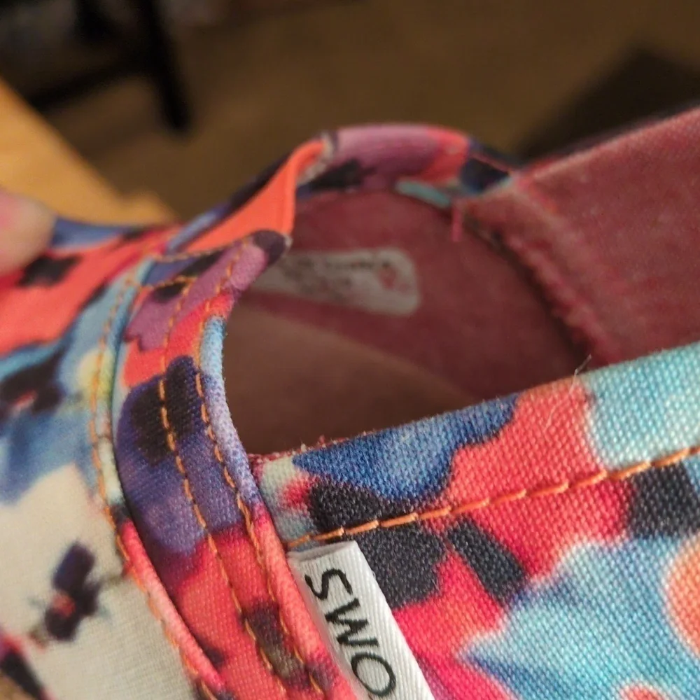 Step into Summer with Toms Oahu Espadrille: Perfect Blend of Style and Comfort - Picture 15 of 15